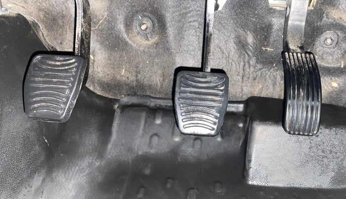 2021 Mahindra Thar LX HT PETROL 4WD MT, Petrol, Manual, 60,421 km, Pedals
