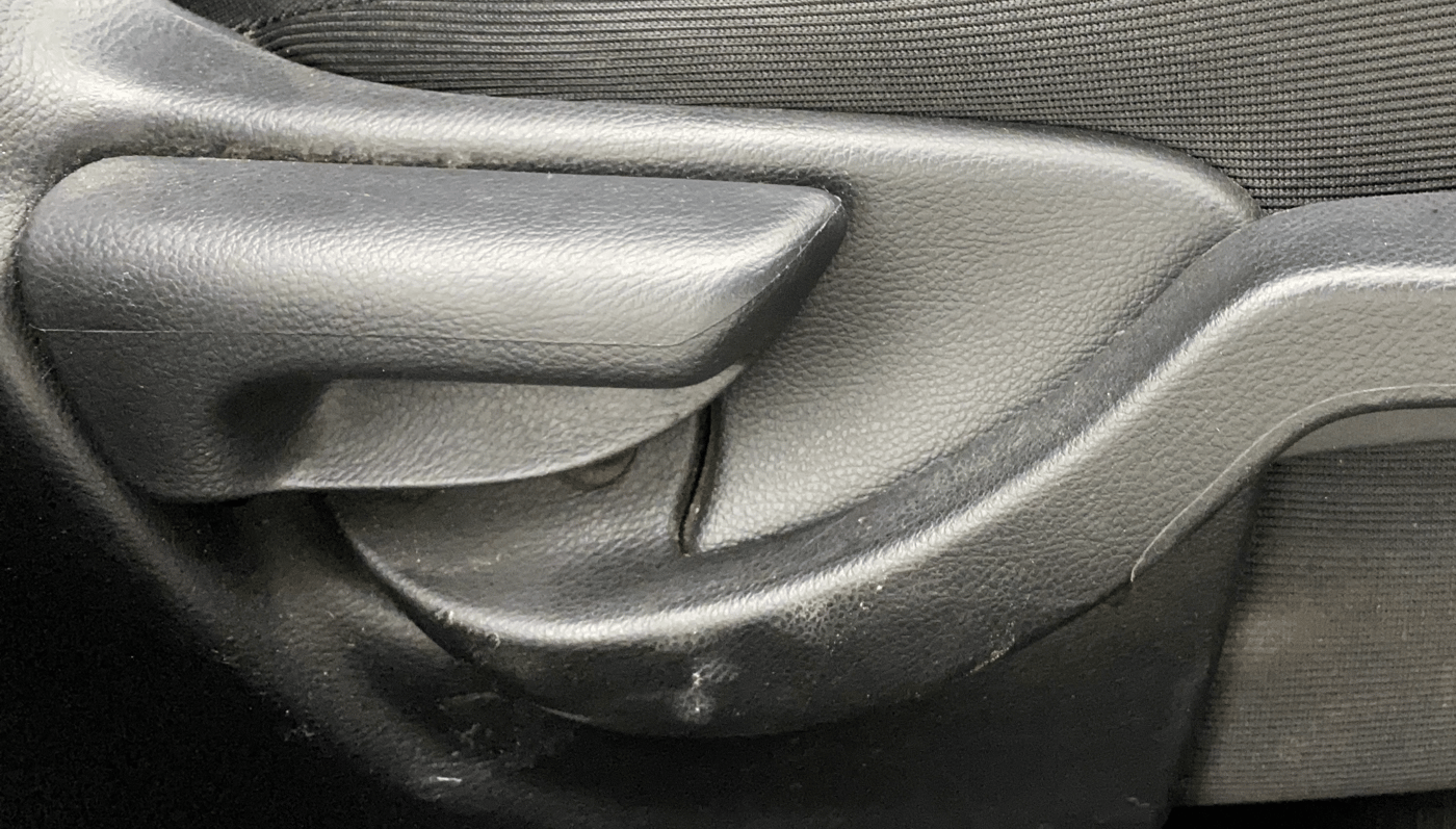 2017 Honda BR-V 1.5L I-VTEC S, Petrol, Manual, 93,149 km, Driver Side Adjustment Panel