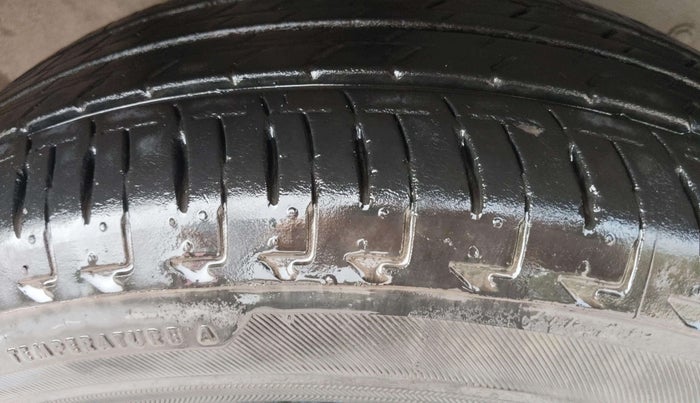 2022 Maruti IGNIS ZETA 1.2, Petrol, Manual, 13,780 km, Right Rear Tyre Tread