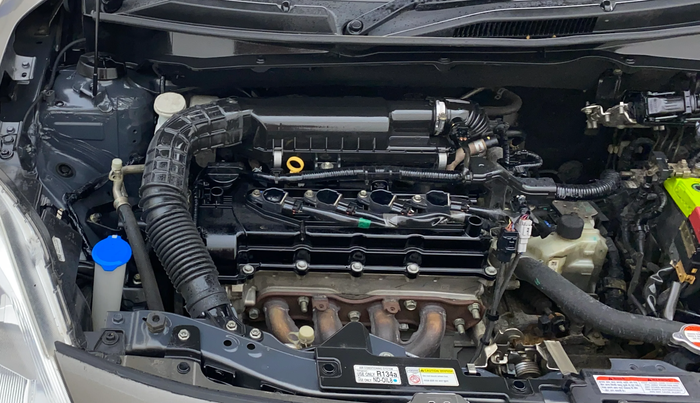 2020 Maruti Dzire VXI AMT, Petrol, Automatic, 77,599 km, Engine View - Right