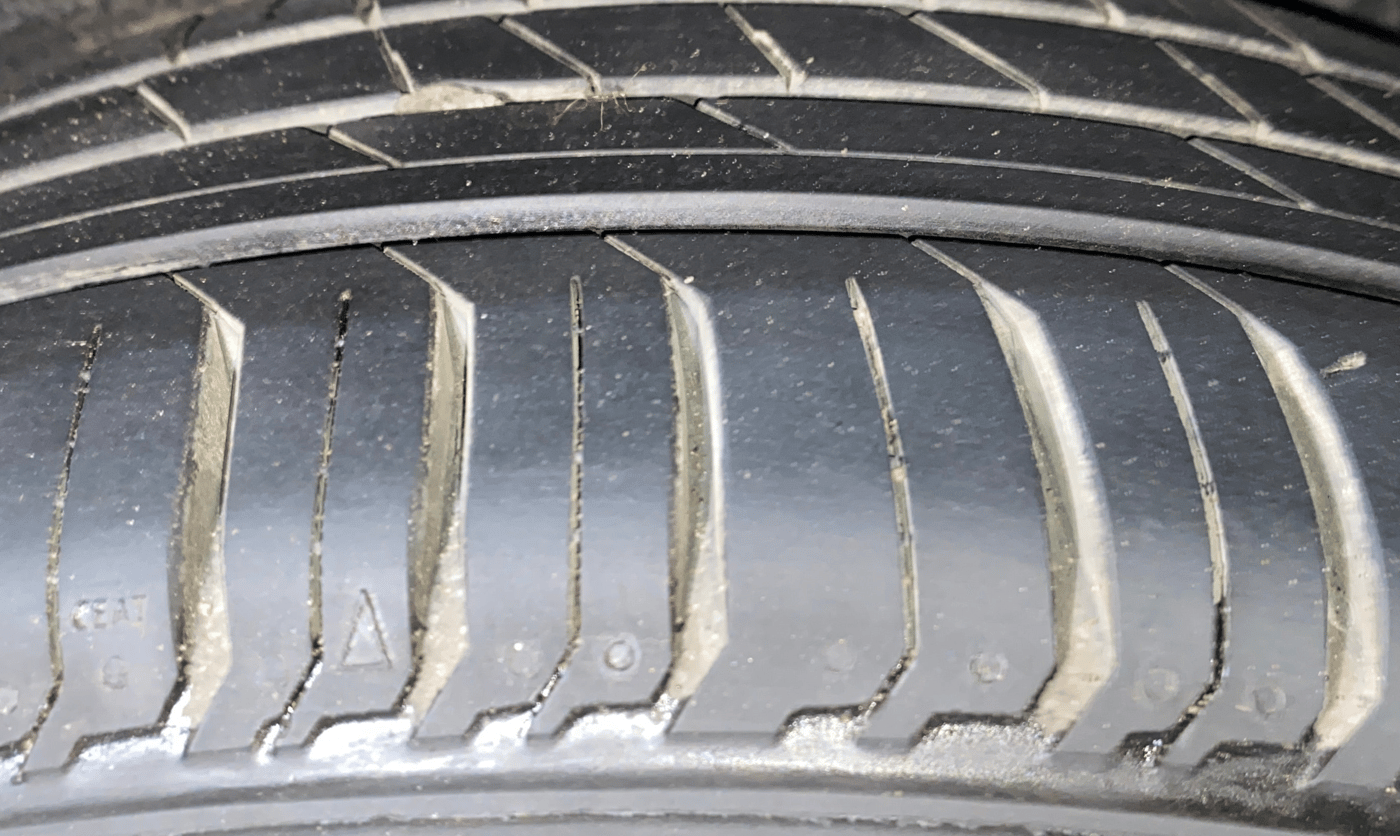 2015 Tata Zest XM PETROL, Petrol, Manual, 37,873 km, Left Rear Tyre Tread