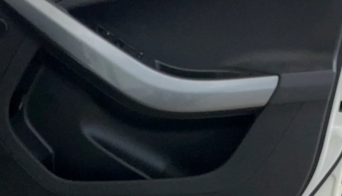 2020 Tata NEXON XMA SUNROOF PETROL, Petrol, Automatic, 50,026 km, Driver Side Door Panels Control