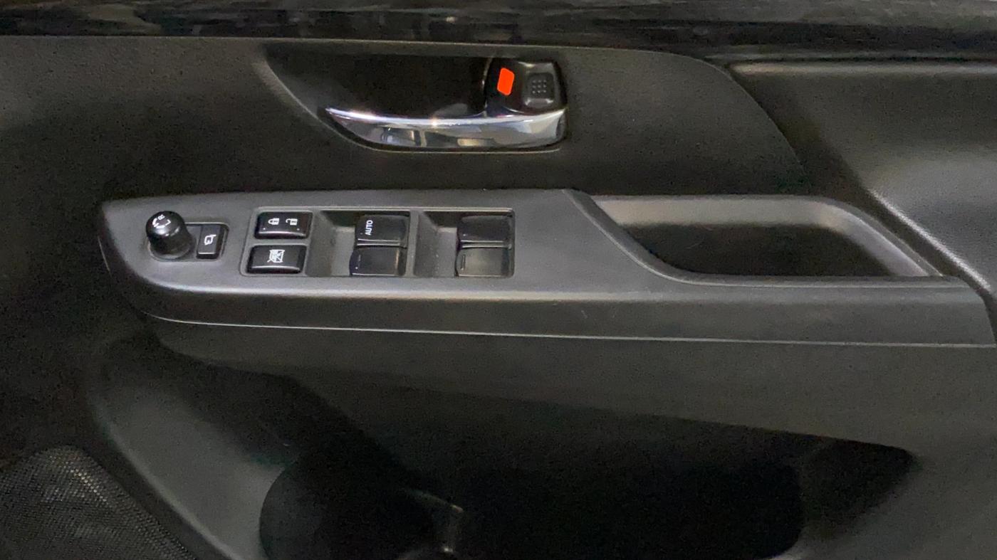 2019 Maruti XL6 ZETA MT, Petrol, Manual, 41,066 km, Driver Side Door Panels Control