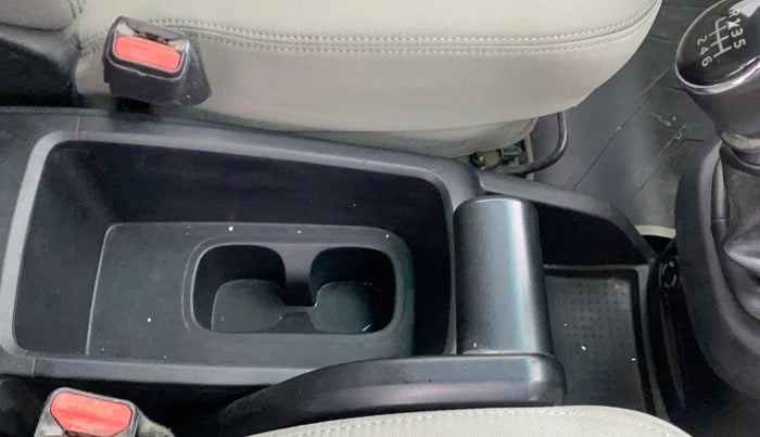 2019 Mahindra MARAZZO M2 8 STR, Diesel, Manual, 26,273 km, Gear Lever