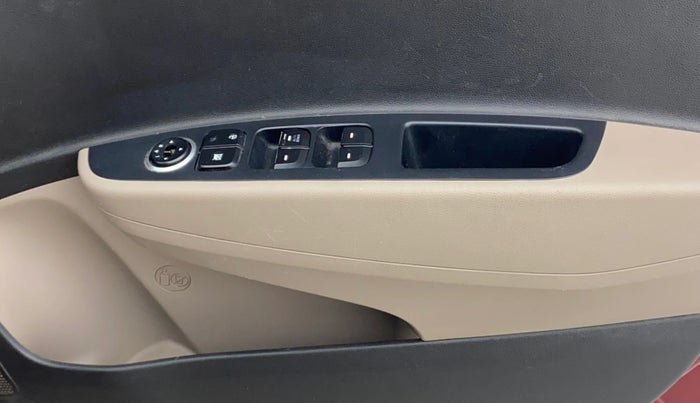 2016 Hyundai Grand i10 MAGNA 1.2 KAPPA VTVT, Petrol, Manual, 84,289 km, Driver Side Door Panels Control