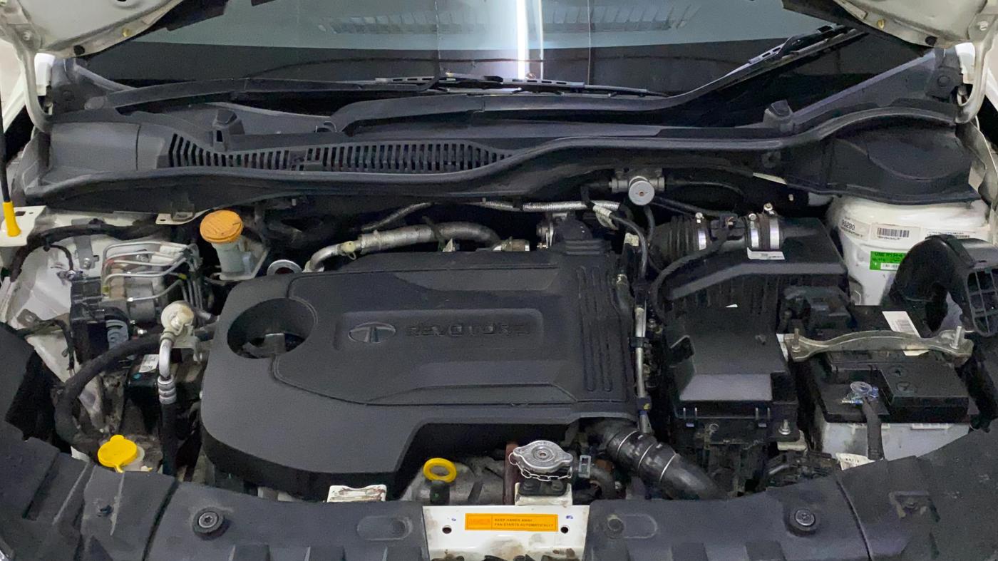 2022 Tata ALTROZ XM PLUS DIESEL, Diesel, Manual, 35,038 km, Engine View