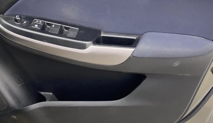 2022 Maruti Baleno DELTA PETROL 1.2, Petrol, Manual, 41,448 km, Driver Side Door Panels Control