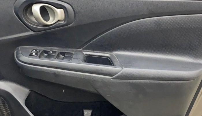 2019 Datsun Go Plus T(O), Petrol, Manual, 1,01,616 km, Driver Side Door Panels Control