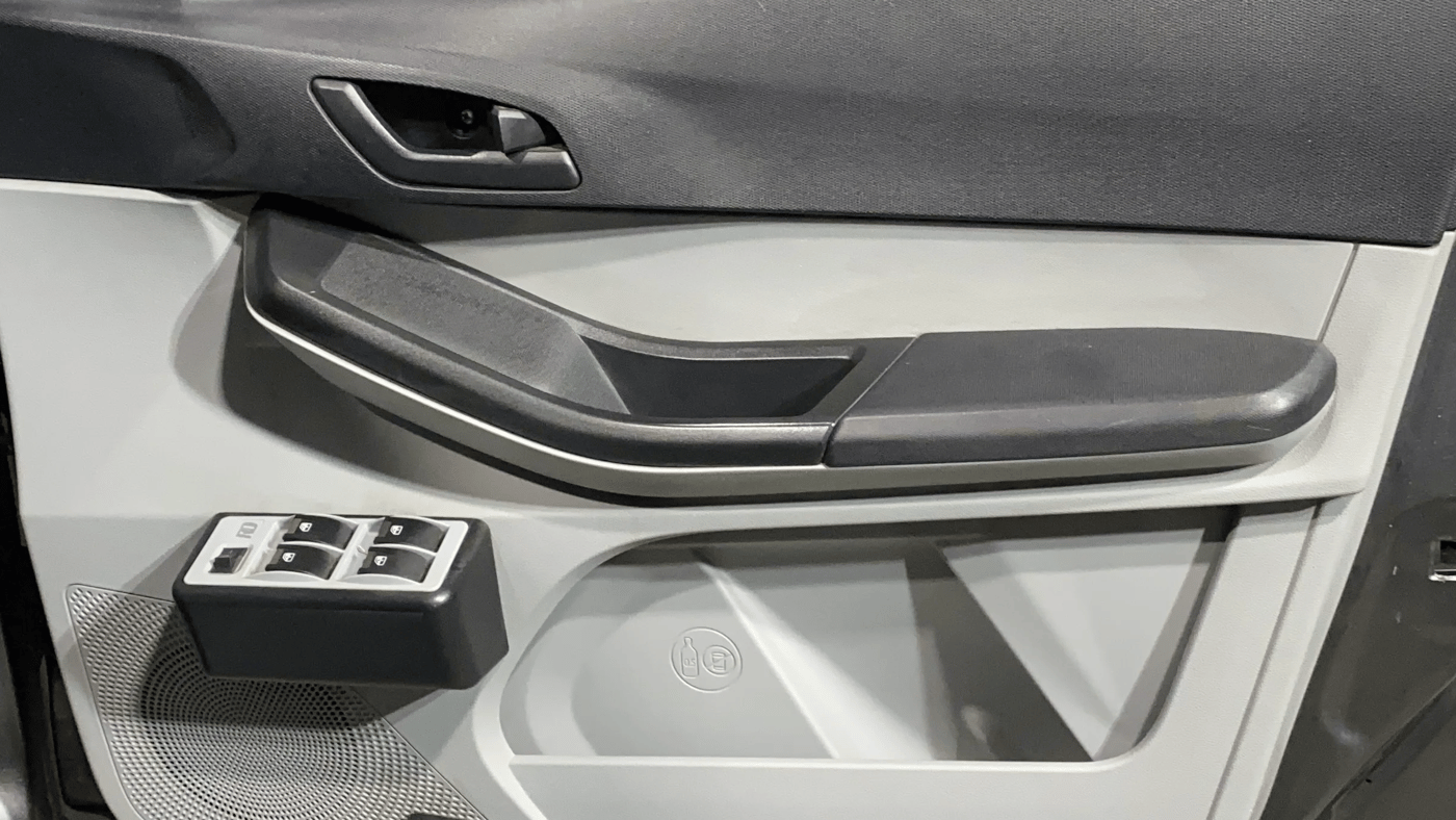 2021 Tata Tiago XE PETROL, Petrol, Manual, 37,330 km, Driver Side Door Panels Control