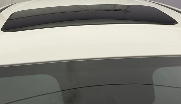 2022 Hyundai NEW I20 ASTA (O) 1.2 MT, Petrol, Manual, 23,071 km, Moonroof/ Sunroof