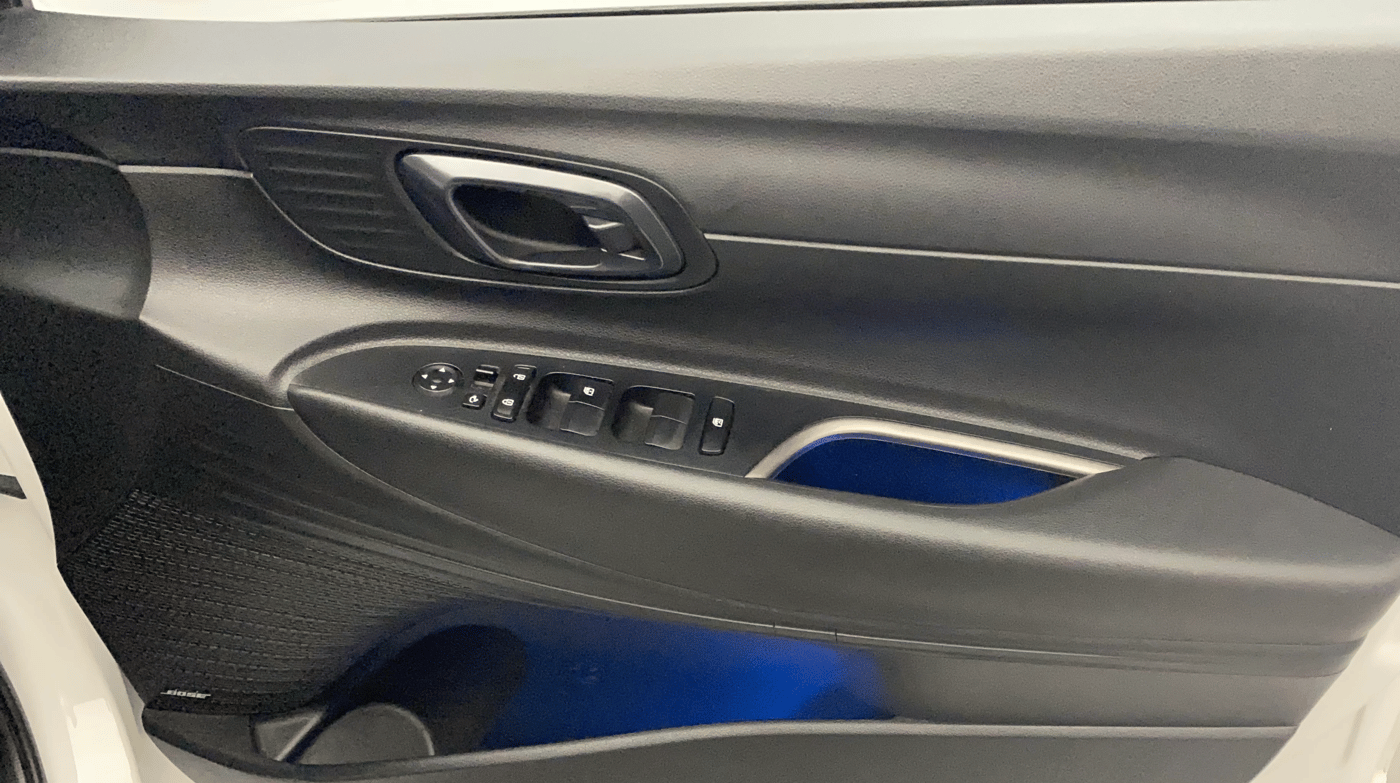 2022 Hyundai NEW I20 ASTA (O) 1.2 MT, Petrol, Manual, 23,071 km, Driver Side Door Panels Control