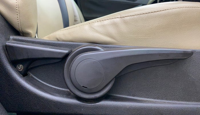 2016 Tata Zest XMS PETROL, Petrol, Manual, 49,072 km, Driver Side Adjustment Panel