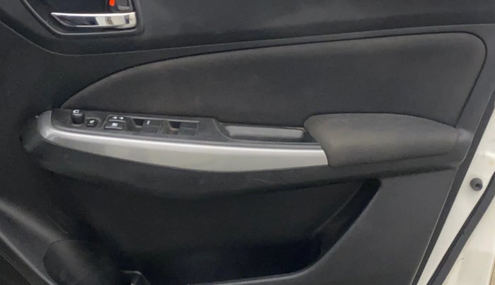 2020 Maruti Swift ZXI, Petrol, Manual, 34,256 km, Driver Side Door Panels Control