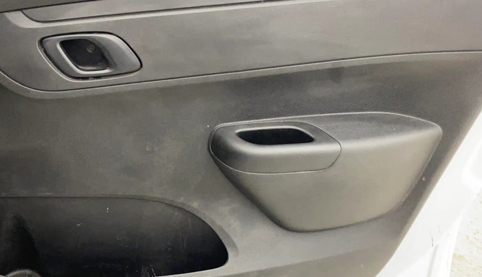 2019 Renault Kwid RXL, Petrol, Manual, 36,282 km, Driver Side Door Panels Control