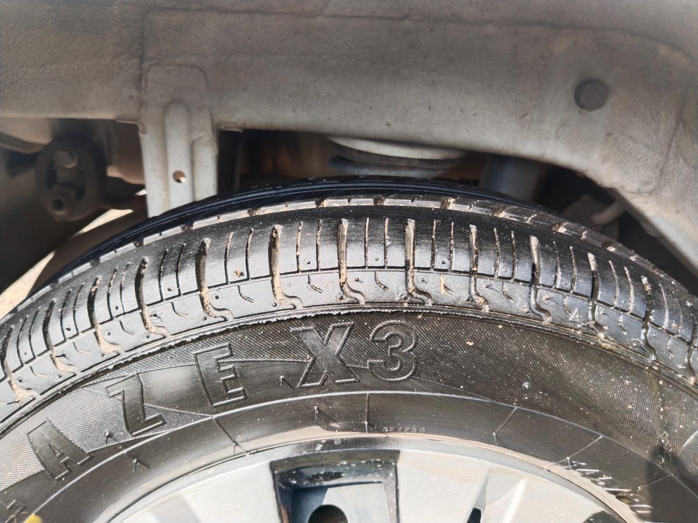 2020 Maruti Alto LXI, Petrol, Manual, 80,289 km, Right Front Tyre Tread