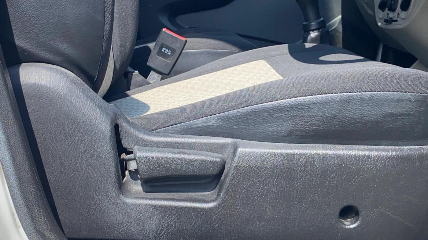 2020 Maruti Alto LXI, Petrol, Manual, 80,289 km, Driver Side Adjustment Panel