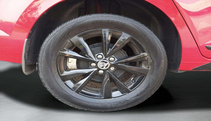 2025 Skoda SLAVIA Monte Carlo 1.0L TSI AT, Petrol, Automatic, 1,523 km, Right Rear Wheel
