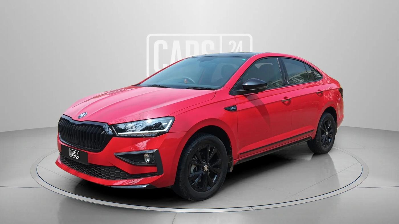 2025 Skoda SLAVIA Monte Carlo 1.0L TSI AT, Petrol, Automatic, 1,523 km, Left Front Diagonal