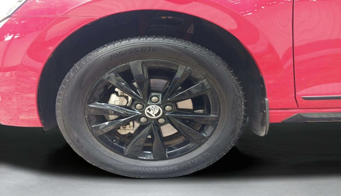 2025 Skoda SLAVIA Monte Carlo 1.0L TSI AT, Petrol, Automatic, 1,523 km, Left Front Wheel
