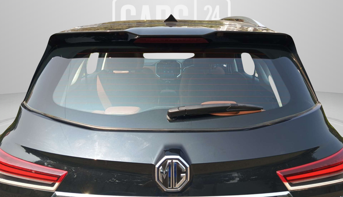 2022 MG HECTOR PLUS SHARP 1.5 PETROL TURBO CVT 6-STR, Petrol, Automatic, 10,957 km, Rear Windshield
