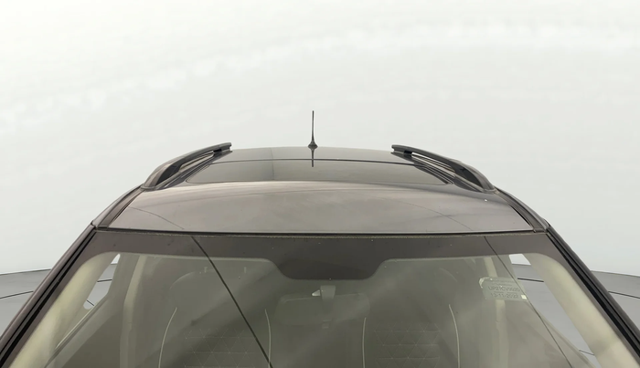 2022 Mahindra XUV300 W6 1.2 PETROL, Petrol, Manual, 18,846 km, Moonroof/ Sunroof