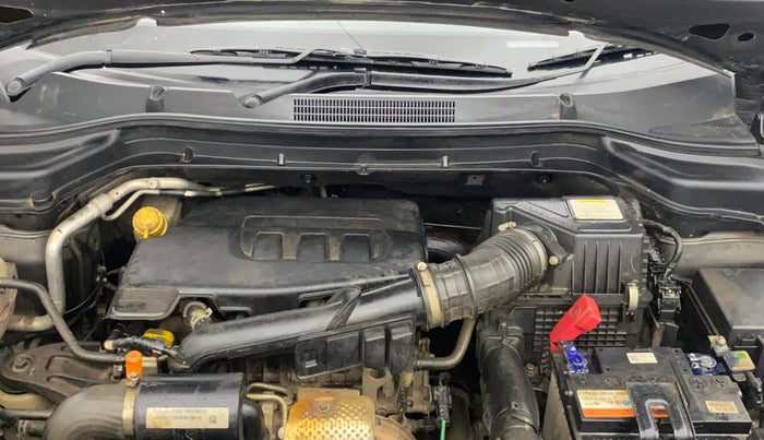 2022 Mahindra XUV300 W6 1.2 PETROL, Petrol, Manual, 18,846 km, Engine View