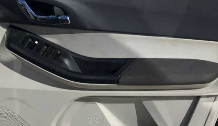 2022 Tata TIGOR XZ PLUS PETROL, Petrol, Manual, 32,539 km, Driver Side Door Panels Control