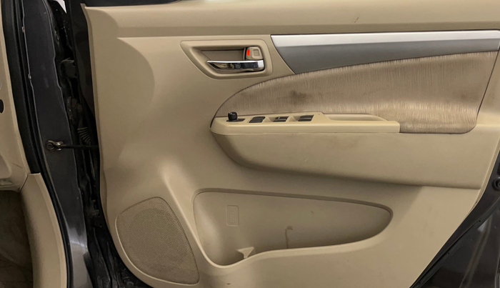 2014 Maruti Ertiga VXI, Petrol, Manual, 48,724 km, Driver Side Door Panels Control