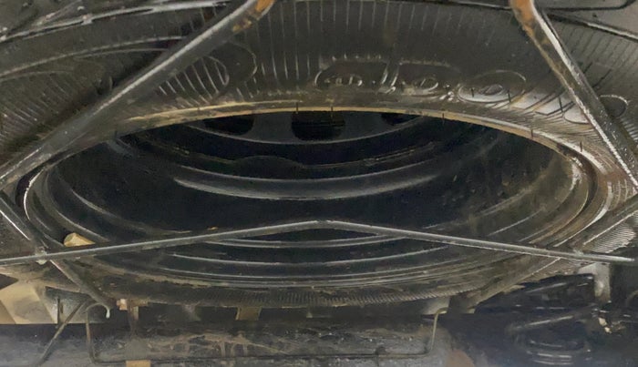 2015 Renault Duster 85 PS RXL DIESEL, Diesel, Manual, 1,46,319 km, Spare Tyre