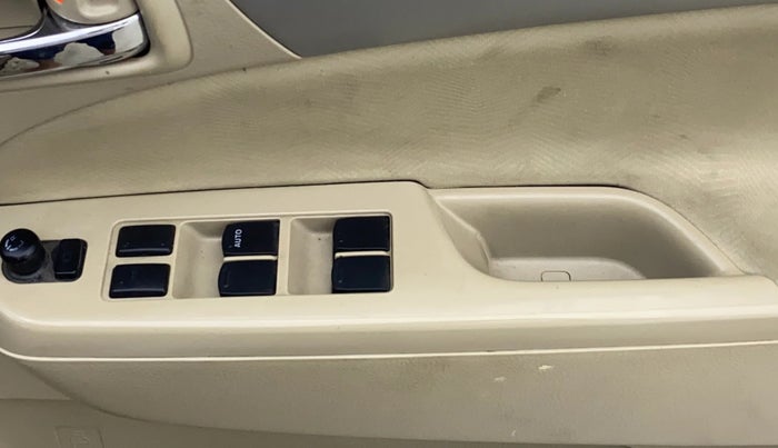 2017 Maruti Ertiga ZDI + SHVS, Diesel, Manual, 64,595 km, Driver Side Door Panels Control