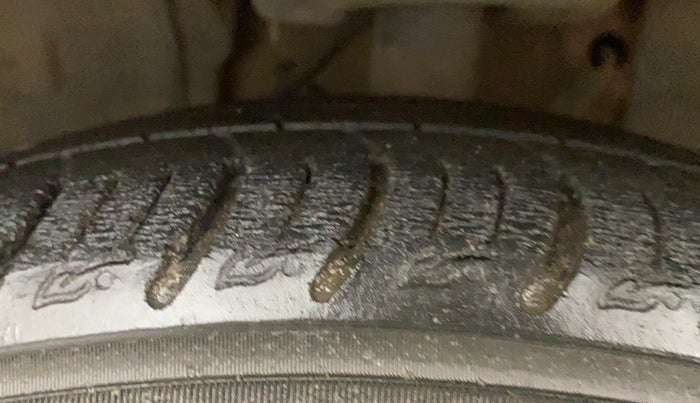 2021 Tata ALTROZ XZ PETROL, Petrol, Manual, 31,006 km, Left Front Tyre Tread