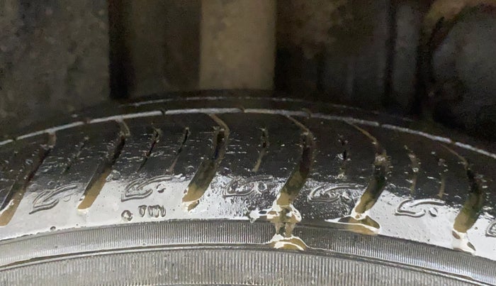 2021 Tata ALTROZ XZ PETROL, Petrol, Manual, 31,006 km, Right Rear Tyre Tread