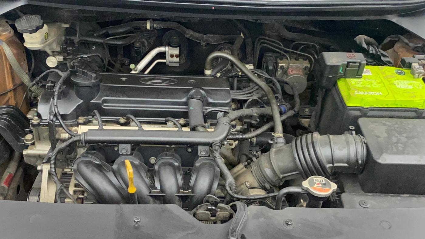 2016 Hyundai i20 Active 1.2 S, Petrol, Manual, 59,577 km, Engine View