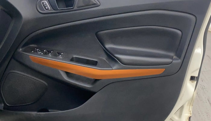 2020 Ford Ecosport TITANIUM 1.5L SPORTS(SUNROOF) DIESEL, Diesel, Manual, 72,241 km, Driver Side Door Panels Control