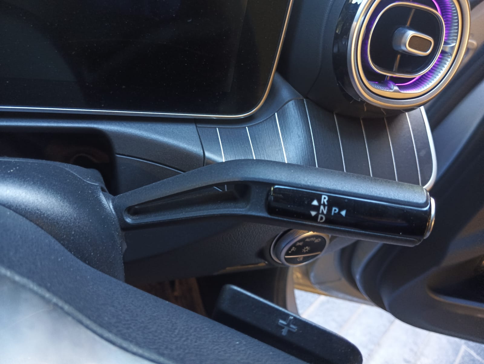 2022 Mercedes Benz C Class  C 220d, Diesel, Automatic, 20,252 km, Gear Lever