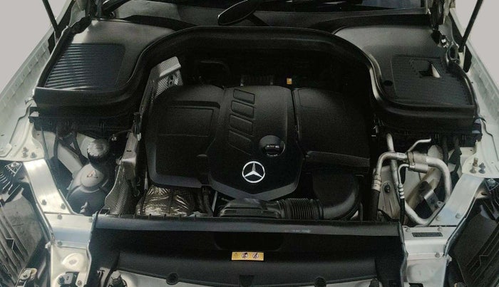2022 Mercedes Benz GLC CLASS 220d 4MATIC , Diesel, Automatic, 44,168 km, Engine View