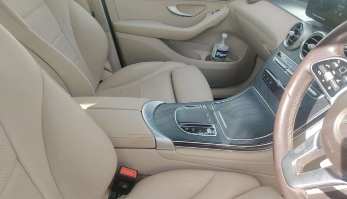 2022 Mercedes Benz GLC CLASS 220d 4MATIC , Diesel, Automatic, 44,168 km, Gear Lever