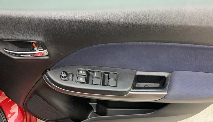 2020 Toyota Glanza V, Petrol, Manual, 32,705 km, Driver Side Door Panels Control