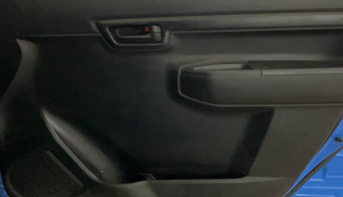 2019 Maruti S PRESSO VXI+, Petrol, Manual, 33,183 km, Driver Side Door Panels Control