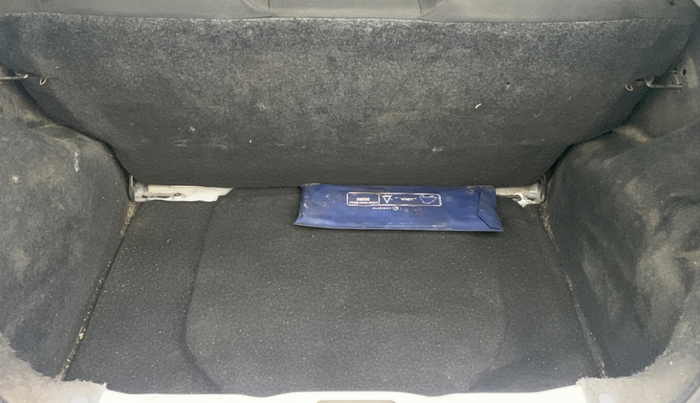 2019 Datsun Go T(O), Petrol, Manual, 70,226 km, Boot Inside