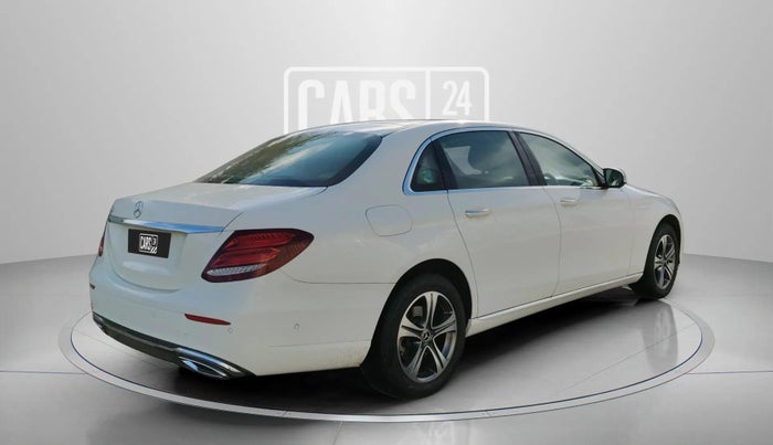 2018 Mercedes Benz E Class E 220 CDI AVANTGARDE, Diesel, Automatic, 61,782 km, Right Back Diagonal