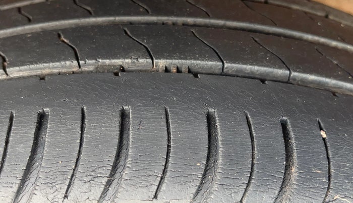 2019 Tata TIAGO NRG PETROL, Petrol, Manual, 67,999 km, Right Rear Tyre Tread