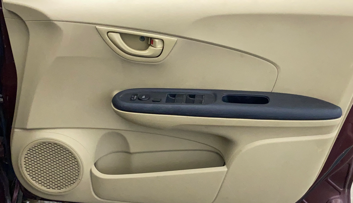 2015 Honda Amaze 1.2L I-VTEC S, Petrol, Manual, 62,854 km, Driver Side Door Panels Control