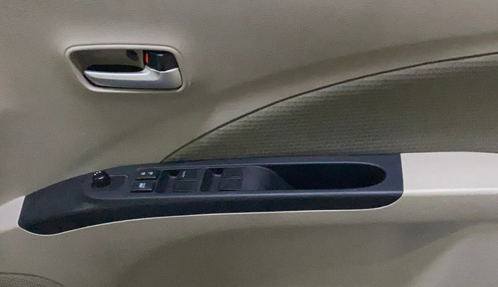 2019 Maruti Celerio ZXI, Petrol, Manual, 7,836 km, Driver Side Door Panels Control