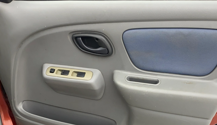 2014 Maruti Alto K10 VXI, Petrol, Manual, 52,722 km, Driver Side Door Panels Control