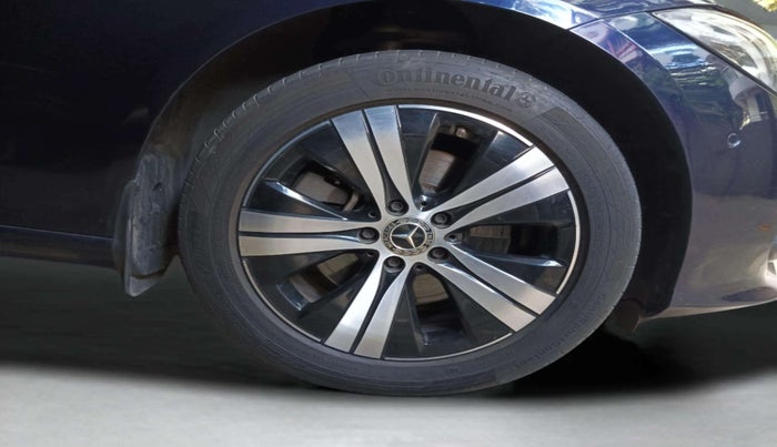 2022 Mercedes Benz C Class C 220d PROGRESSIVE, Diesel, Automatic, 49,453 km, Right Front Wheel