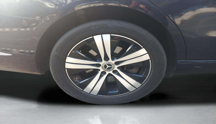 2022 Mercedes Benz C Class C 220d PROGRESSIVE, Diesel, Automatic, 49,453 km, Right Rear Wheel