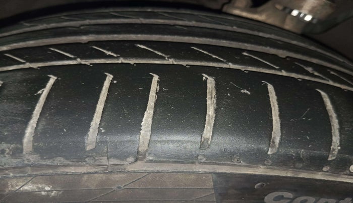 2022 Mercedes Benz C Class C 220d PROGRESSIVE, Diesel, Automatic, 49,453 km, Left Front Tyre Tread