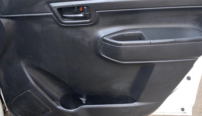 2021 Maruti S PRESSO VXI, Petrol, Manual, 13,729 km, Driver Side Door Panels Control