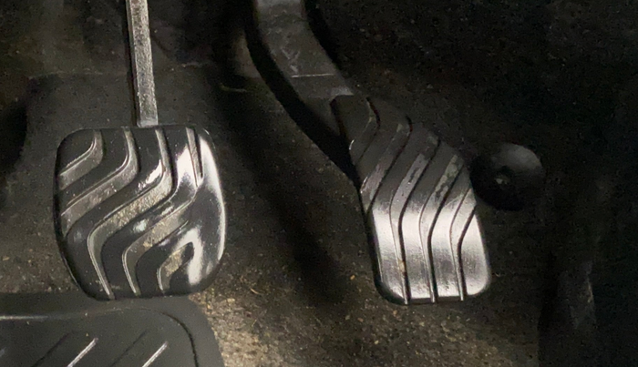 2021 Nissan MAGNITE XV PREMIUM TURBO (O) CVT, Petrol, Automatic, 27,635 km, Pedals